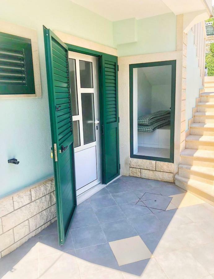 Ferienwohnung Studio Apartman Noa Trogir Exterior foto
