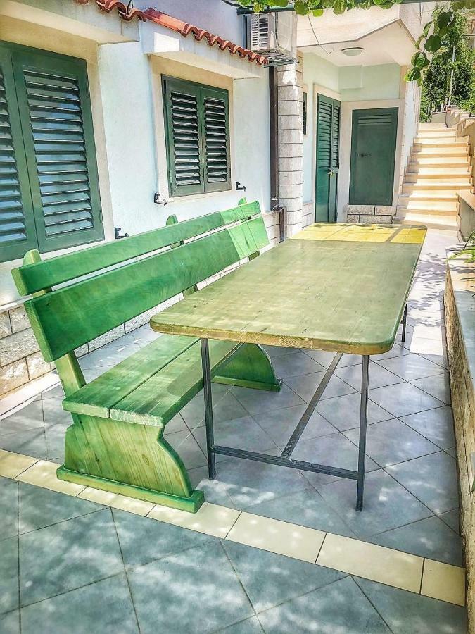 Ferienwohnung Studio Apartman Noa Trogir Exterior foto